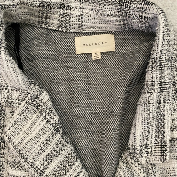 Melloday drape sweater - Picture 2 of 3